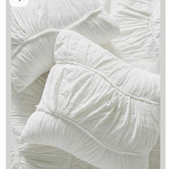 Anthropologie White King Pillowcase 36x18 Ruched Wave Boho Textured Accent READ - Picture 1 of 11